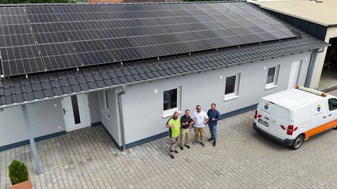 Kronau treibt die Energiewende voran: Alle kommunalen PV-Dachanlagen der Priorität 1 erfolgreich umgesetzt